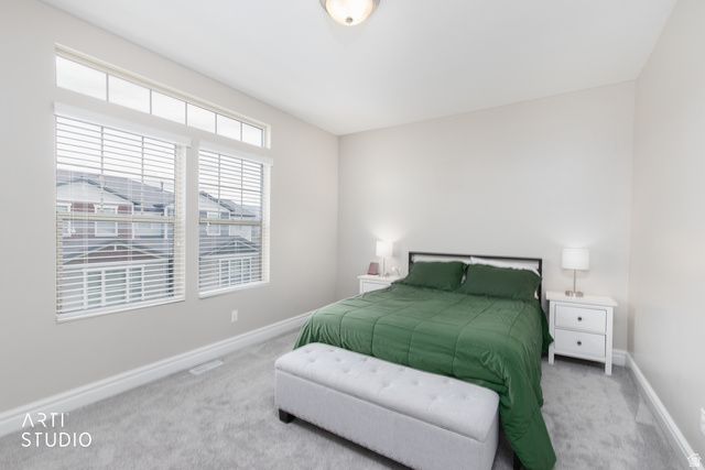 1281 S MOUNTAIN CREST DRIVE DR, Woods Cross, UT 84087