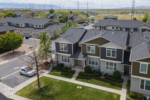 1281 S MOUNTAIN CREST DRIVE DR, Woods Cross, UT 84087