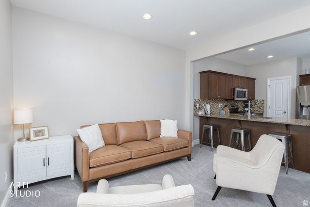 1281 S MOUNTAIN CREST DRIVE DR, Woods Cross, UT 84087