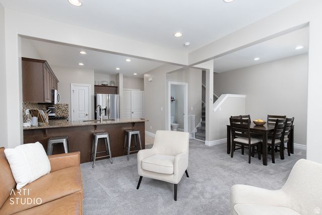 1281 S MOUNTAIN CREST DRIVE DR, Woods Cross, UT 84087