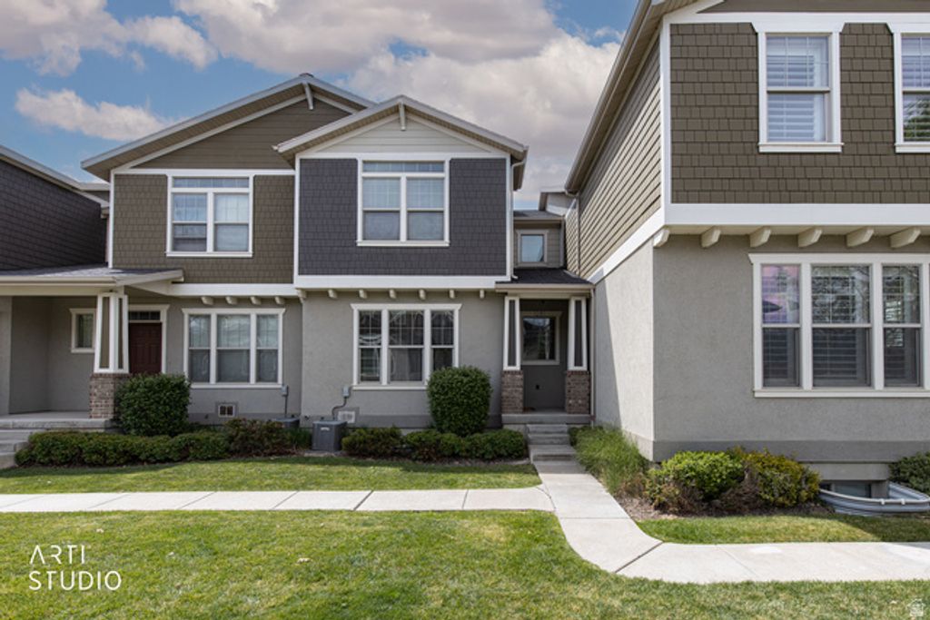 1281 S MOUNTAIN CREST DRIVE DR, Woods Cross, UT 84087
