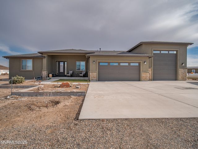 1356 Stephanie Way, Minden, NV 89423