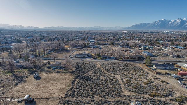 1356 Stephanie Way, Minden, NV 89423