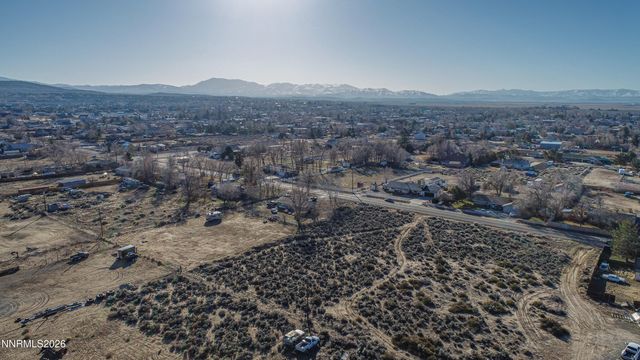 1356 Stephanie Way, Minden, NV 89423