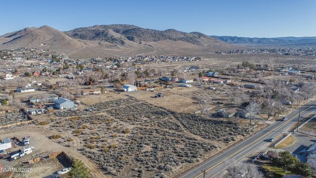 1356 Stephanie Way, Minden, NV 89423