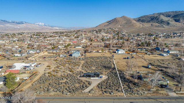 1356 Stephanie Way, Minden, NV 89423