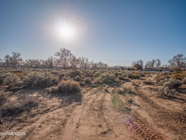 1356 Stephanie Way, Minden, NV 89423