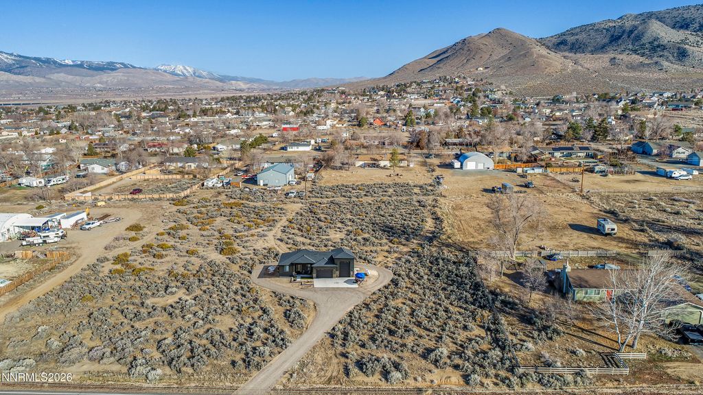 1356 Stephanie Way, Minden, NV 89423
