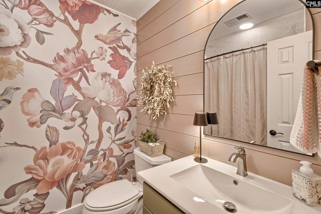 2109 Davie Lane, Camden, SC 29020