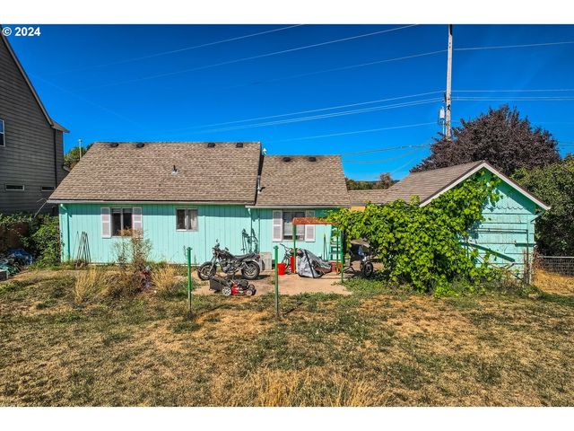 30140 Nw WEST UNION Rd, North Plains, OR 97133