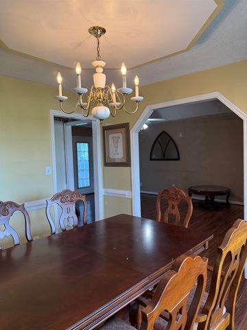 105 Chandler Downs Trail, Inman, SC 29349