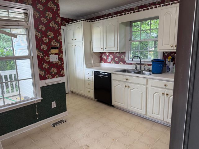 105 Chandler Downs Trail, Inman, SC 29349