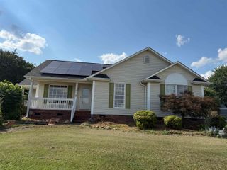 105 Chandler Downs Trail, Inman, SC 29349