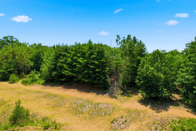 36 Old County Road, Plaistow, NH 03865