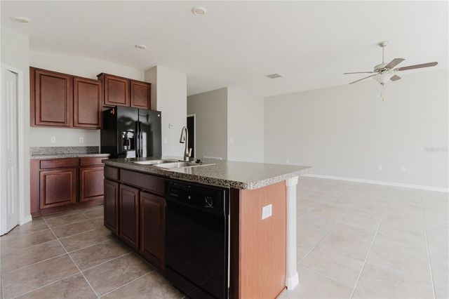 304 CASCADE BEND, Ruskin, FL 33570