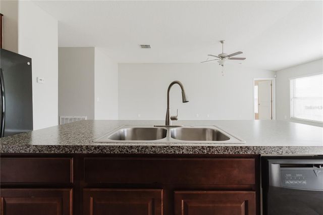 304 CASCADE BEND, Ruskin, FL 33570