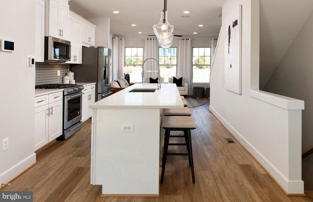 1213 ROCKWELL AVE, Gaithersburg, MD 20878