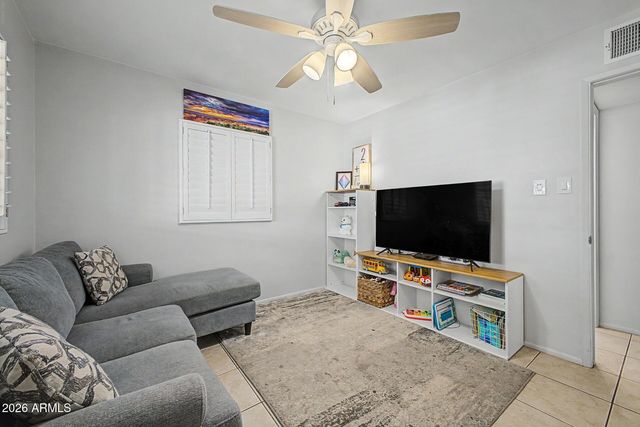 2412 W MARLETTE Avenue, Phoenix, AZ 85015
