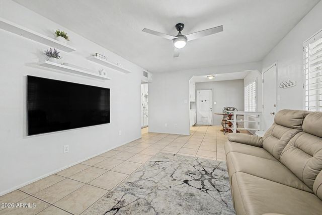 2412 W MARLETTE Avenue, Phoenix, AZ 85015