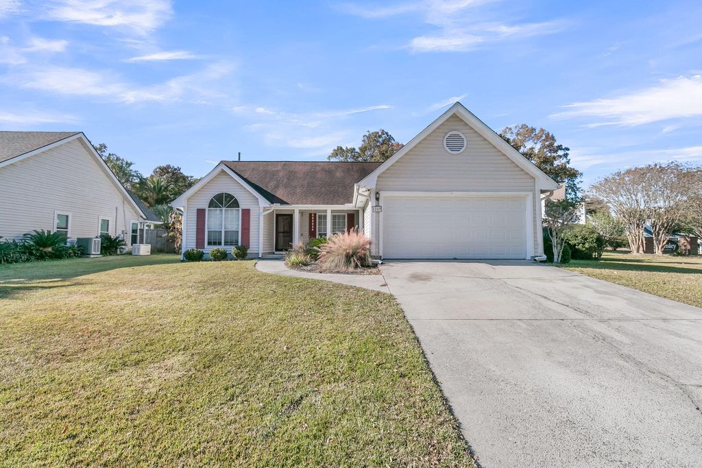 8289 Longridge Road, North Charleston, SC 29418