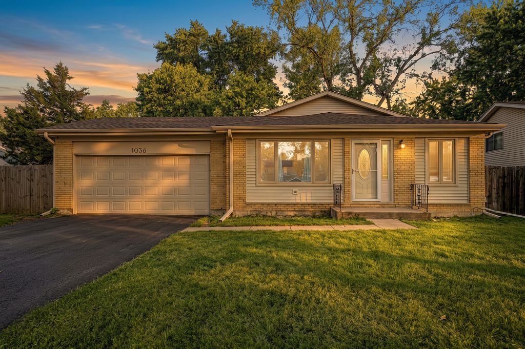 1036 Foxworth Boulevard, Lombard, IL 60148 — photo 2