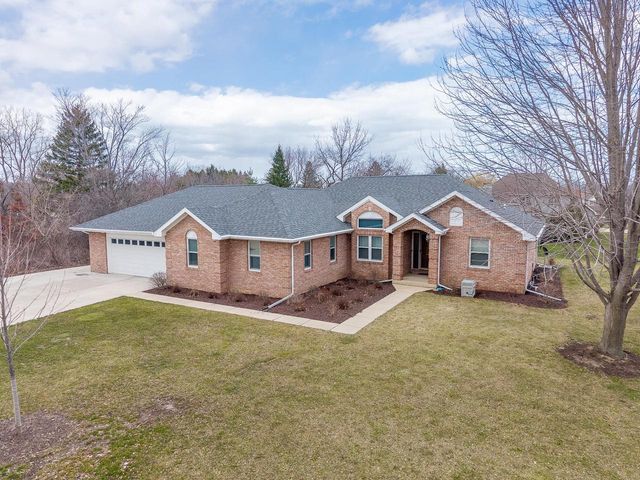 10655 33rd AVENUE, Pleasant Prairie, WI 53158