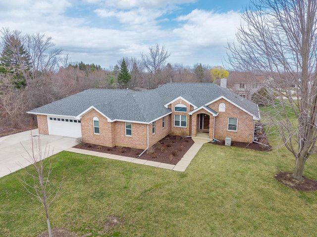 10655 33rd AVENUE, Pleasant Prairie, WI 53158
