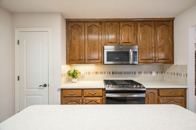 210 Bluebonnet Lane, Waxahachie, TX 75165