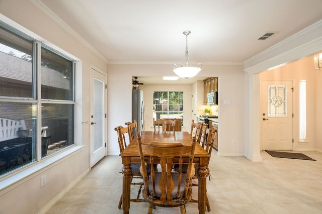 210 Bluebonnet Lane, Waxahachie, TX 75165