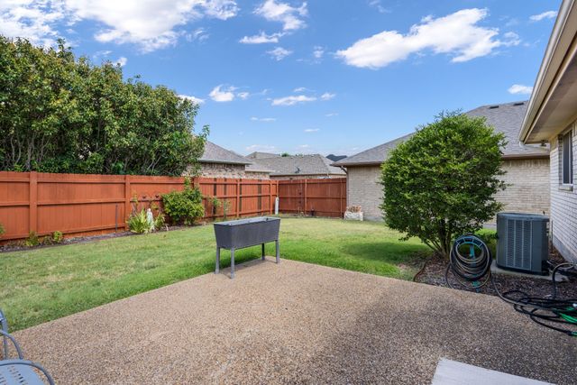 210 Bluebonnet Lane, Waxahachie, TX 75165