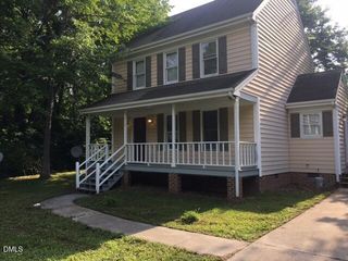 712 Kimpton Court, Fuquay Varina, NC 27526