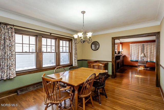 3547 Island Avenue, Toledo, OH 43614