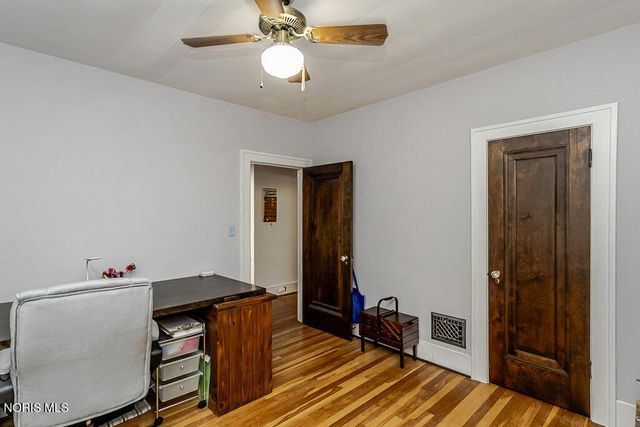 3547 Island Avenue, Toledo, OH 43614