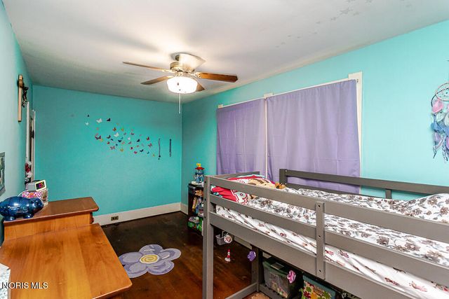 3547 Island Avenue, Toledo, OH 43614