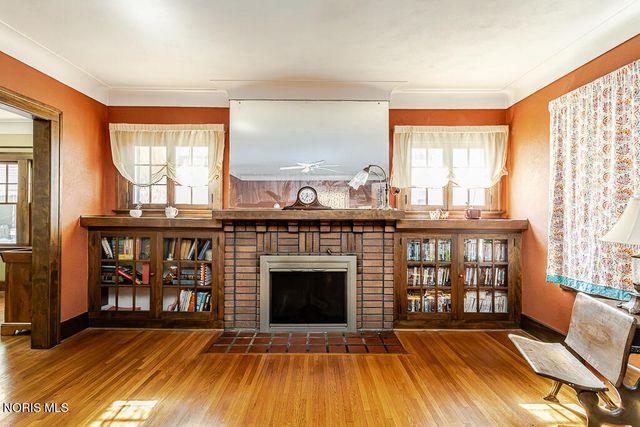 3547 Island Avenue, Toledo, OH 43614