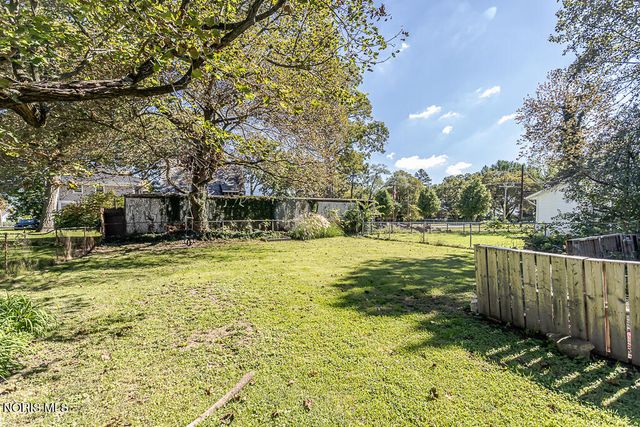 3547 Island Avenue, Toledo, OH 43614