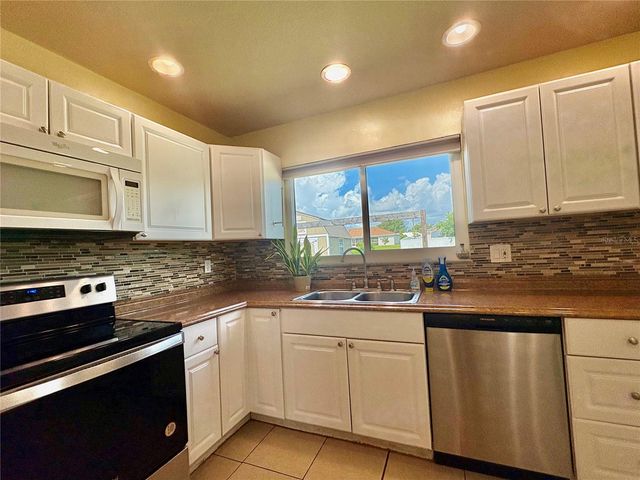 2755 GREENDALE ROAD, North Port, FL 34287