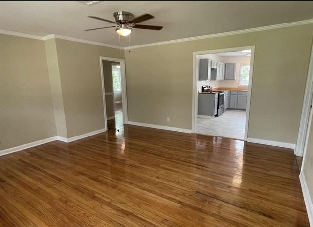 3910 Vanderbilt Street, Lake Charles, LA 70607