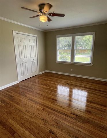 3910 Vanderbilt Street, Lake Charles, LA 70607