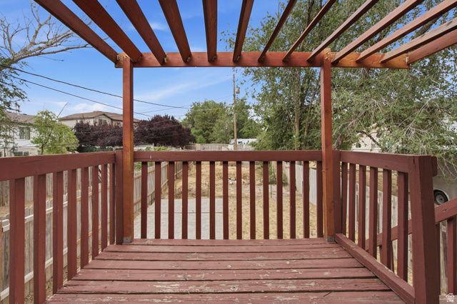 8375 W WESTERN DR, Magna, UT 84044