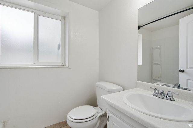 8375 W WESTERN DR, Magna, UT 84044