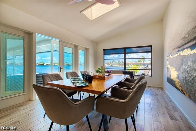 5004 SW 5th PL, Cape Coral, FL 33914