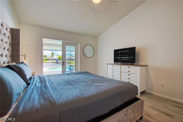 5004 SW 5th PL, Cape Coral, FL 33914