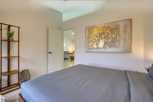 5004 SW 5th PL, Cape Coral, FL 33914