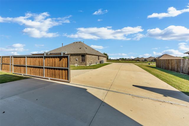 1231 Colorado Drive, Waxahachie, TX 75167