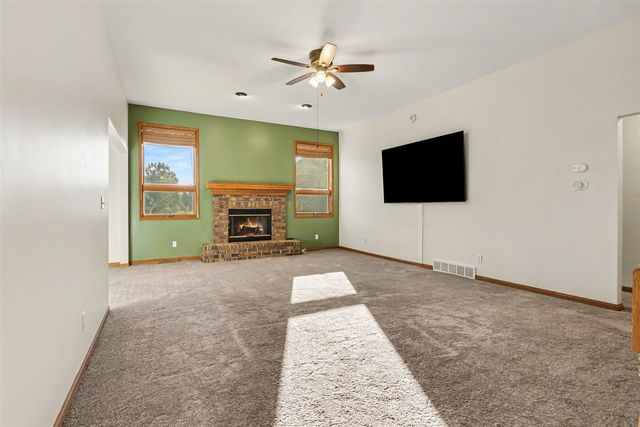 12 Hawksbury Point, Battle Creek, MI 49014