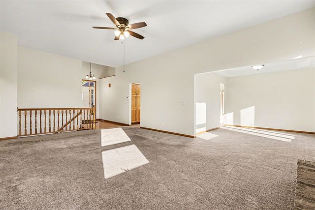 12 Hawksbury Point, Battle Creek, MI 49014