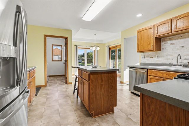 12 Hawksbury Point, Battle Creek, MI 49014