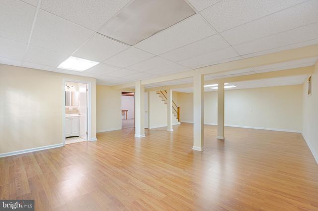 5 DELAHAY DR, Fredericksburg, VA 22401