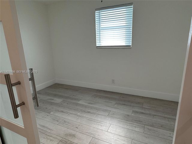 28 SE 4th St, Dania Beach, FL 33004